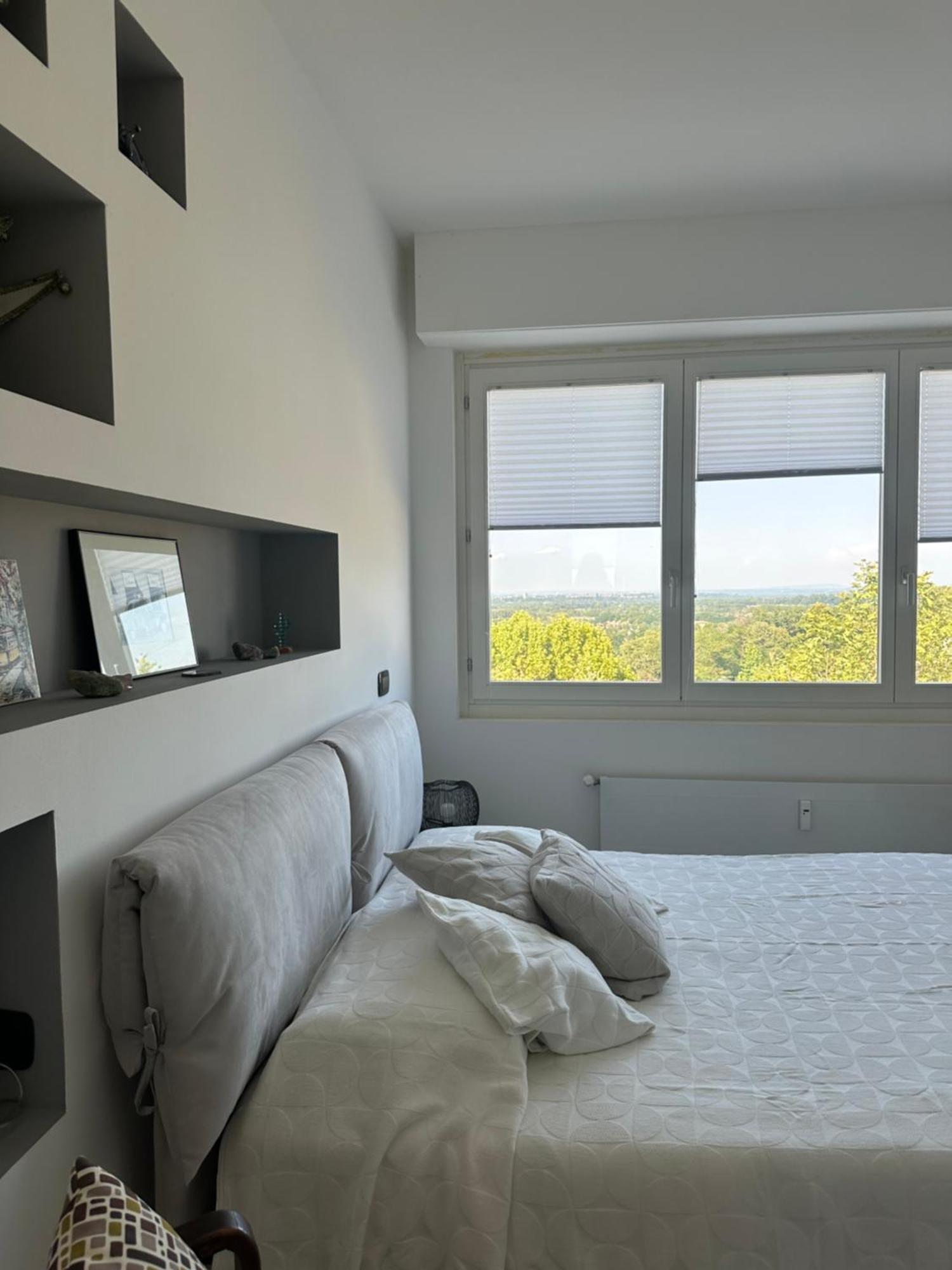Modern Flat With A Stunning View In Cuneo Center Exterior foto
